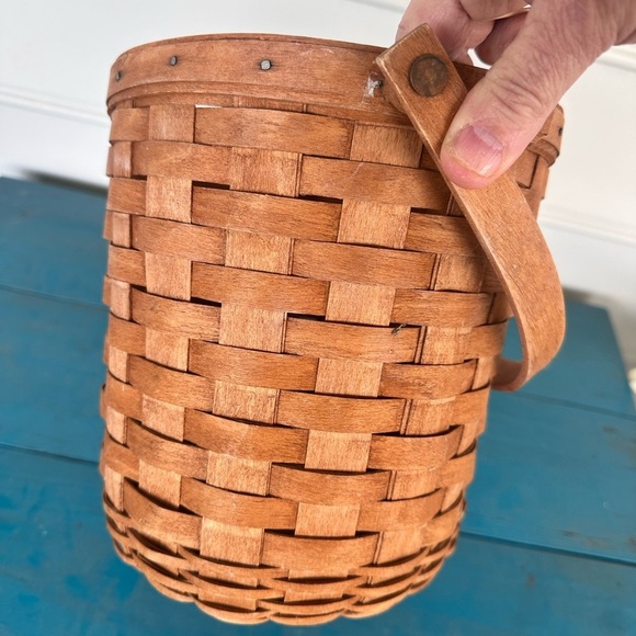 Longaberger Brown Woven Basket with Intricate Accents vintage 1991 - Picture 4 of 7